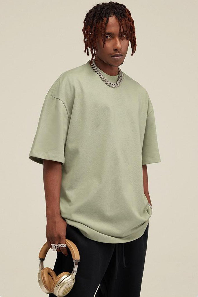 Summer 425G Solid Basic Tee 425G Solid Basic Tee - 100% cotton - Relaxed fit - Ribbed neck Welcome shop the whole look above to match clothes easily~ Free shipping for orders above $99 15% OFF ON FIRST ORDER>>Code:NEW15