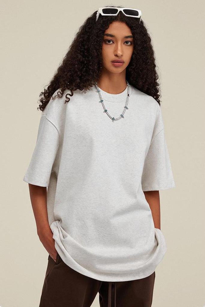 Summer 425G Solid Basic Tee 425G Solid Basic Tee - 100% cotton - Relaxed fit - Ribbed neck Welcome shop the whole look above to match clothes easily~ Free shipping for orders above $99 15% OFF ON FIRST ORDER>>Code:NEW15